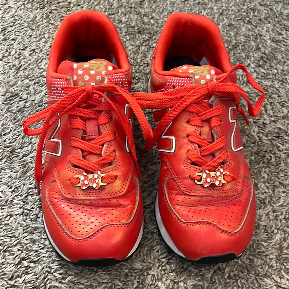 New Balance x Disney 574 Minnie Edition with Bow Charms